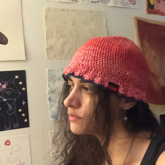 cool handmade knit beanie - Picture 5 of 8